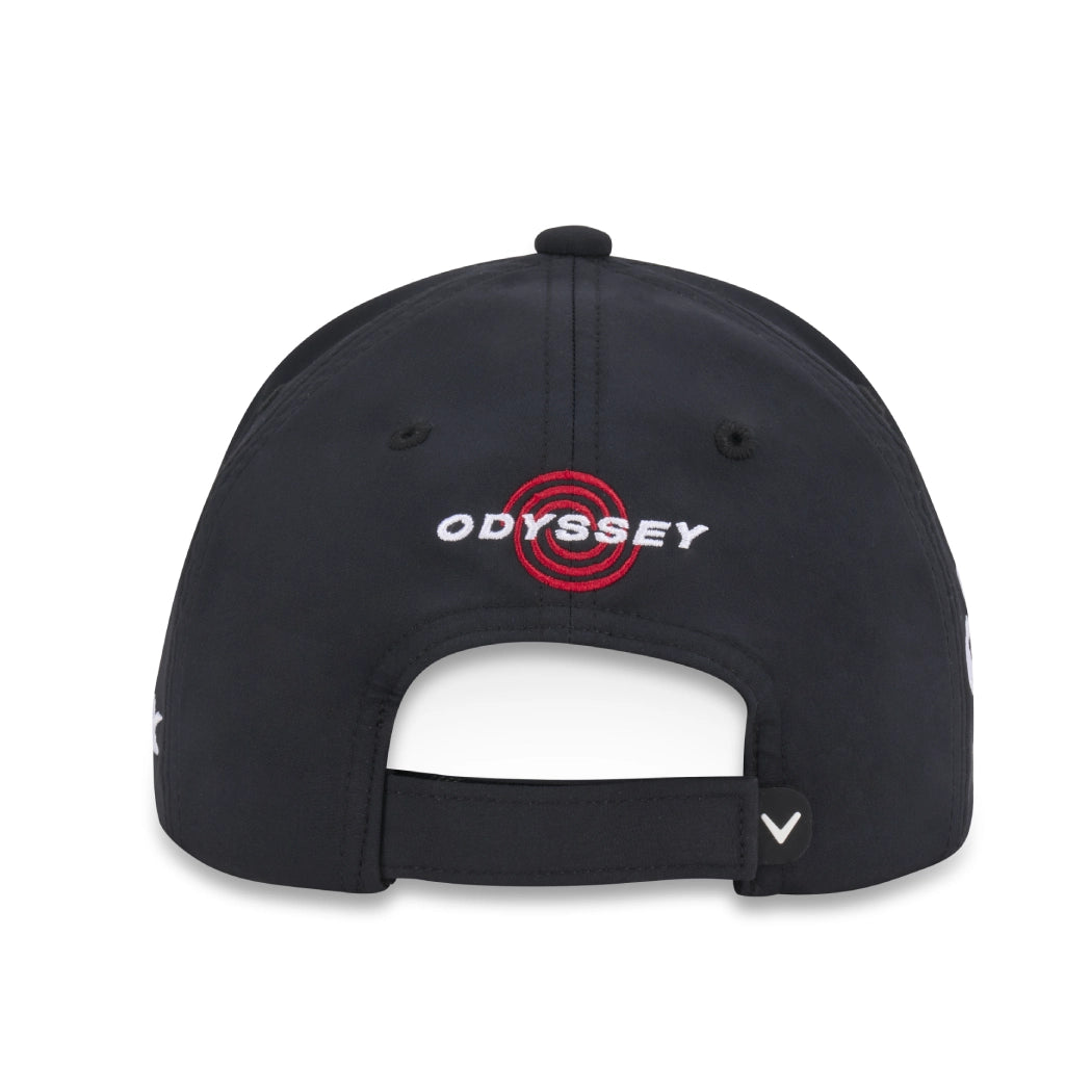 callaway-quantum-launch-caps-sort-4.webp